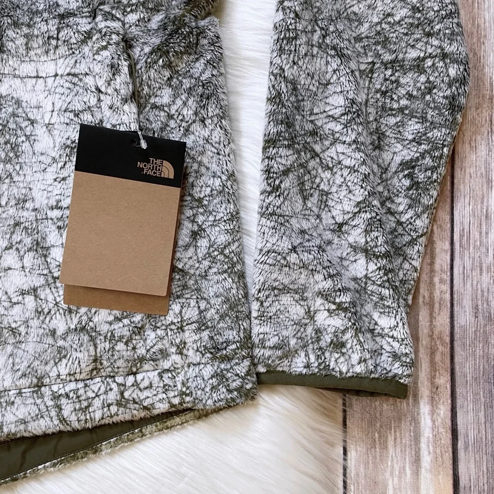 The North Face Women’s Seasonal Osito Full Zip Jacket Burnt Olive Green Marble